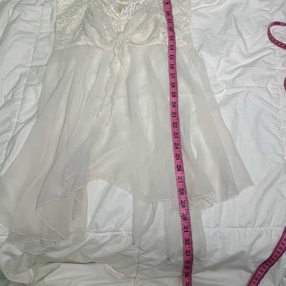 VINTAGE Victoria’s Secret Sheer Babydoll - Picture 10 of 10